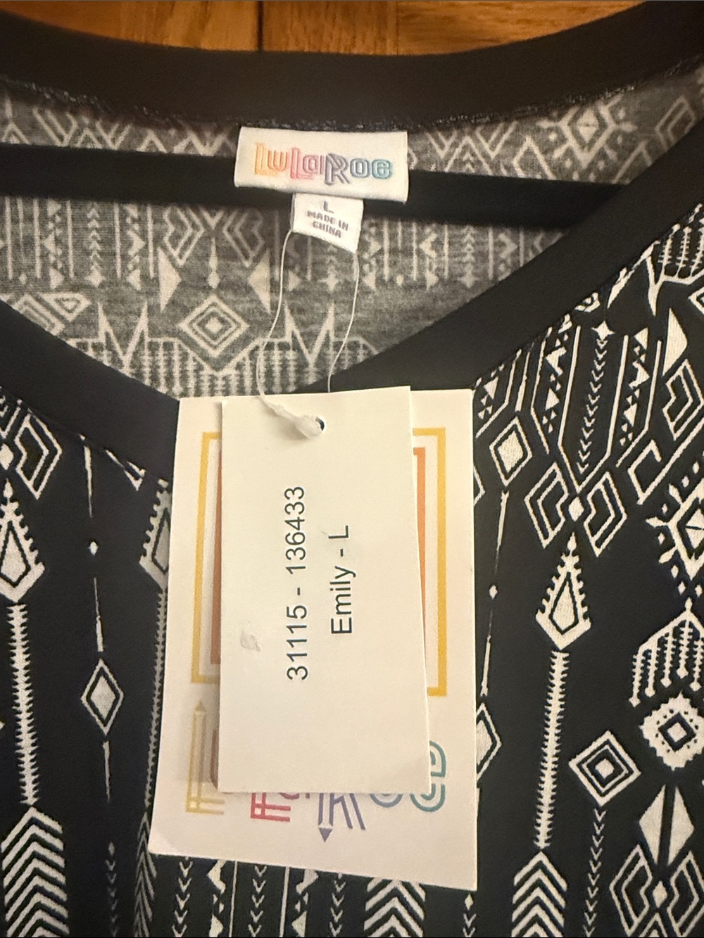 LuLaRoe Emily Long Sleeve Dress Black & White Large Arrows Aztec - Picture 2 of 3